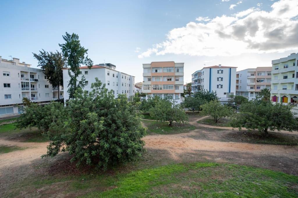 Blife Allya Private Rooms Faro Exterior photo